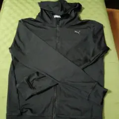 PUMA パーカー
