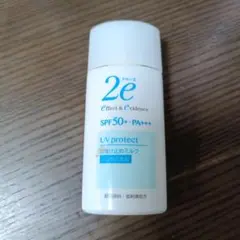 ホワイトムスク様専用 2e ドゥーエ 日焼け止めミルク SPF50+ PA+++のサムネイル
