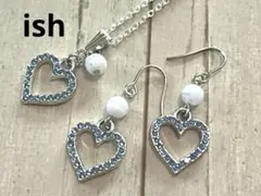 【A561】ishAAAブルーレースとハートチャームネックレス&ピアス