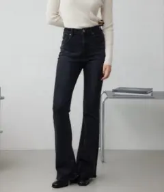 AZUL BY MOUSSY／AZUL DENIM フレアデニムのサムネイル