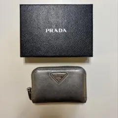 PRADA サフィアーノ トライアングルロゴ カードケース 財布
