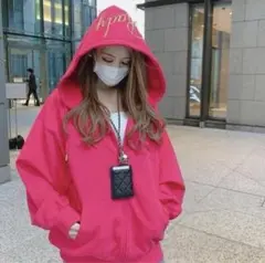 radyピンクパーカー