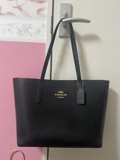 COACH ブラック レザー トートバッグ