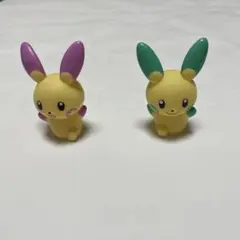 ポケモン　指人形　プラスル、マイナン　色違い