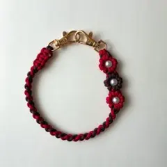 花編み 細め パラコード ハンドストラップ スマホ 花 落下防止 赤 茶色