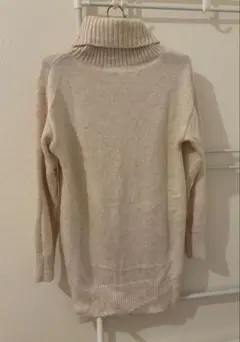 週末タイムセール★美品☆Salon アンゴラ混タートルネックニット オートミール