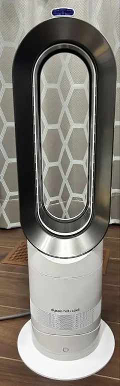 新品未使用品⭐︎Dyson hot+cool AM09 冷暖房機能付き扇風機 極美品]Dyson hot+cool AM09 ダイソン 扇風機 小型