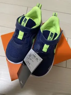 新品　15cm NIKE ナイキ レボリューション