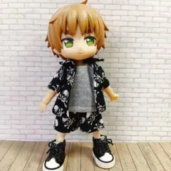 ゆう04様専用☆柄シャツセットと白ハーフパンツ☆ねんどろいどどーる服