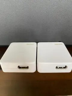 電源アダプター