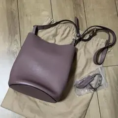 バーバリー　BURBERRY パープル　レザーショルダーバッグ
