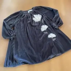 【未使用品】ZARA グレー 花柄刺繍 長袖ワンピース 6歳　サイズ116cm