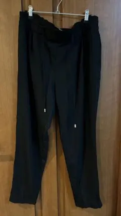 ZARA パンツ　ボトムス　マタニティ