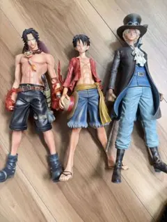 ワンピース フィギュア 4体セット ルフィ エース サボ - メルカリ