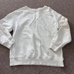 ホワイト長袖トレーナー　GU 140