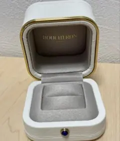 【美品/ブシュロン/BOUCHERON 】ショッパーとネックレス、指輪のケース 2025年最新】ブシュロンリングケースの人気アイテム - メルカリ