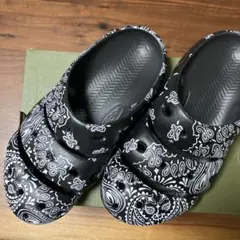 美品KEEN YOGUI H&S 27cm ヨギ　ハイドアンドシーク　ペイズリー HIDEANDSEEK × KEEN YOGUI ARTS キーン ダブルネーム サンダル