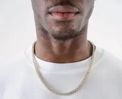 【一点限り】テニスネックレス（ゴールド）高輝度ストーン仕様