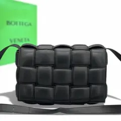 2026年最新】ボッテガヴェネタ ショルダーバッグ パデッド カセットの
