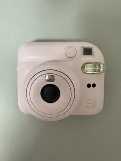 instax mini 12 チェキ本体 ストラップ・ケース付き