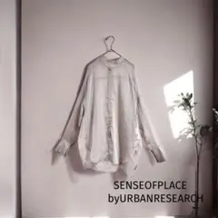 センスオブプレイスバイアーバンリサーチ　バンドカラーシャンブレーシアーシャツ