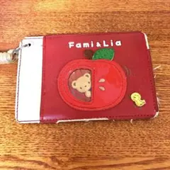 Familiarりんごモチーフ パスケースのサムネイル
