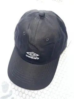 UMBRO 新品未使用ブラックキャップ フリーサイズのサムネイル