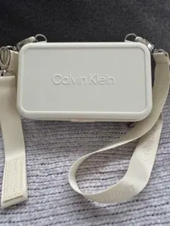 Calvin Klein ショルダー バッグ ホワイトのサムネイル
