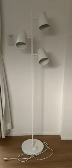 IKEA イケア HUDENE フーデネ 3スポットフロアランプ ホワイト