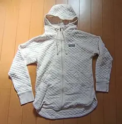 【Patagonia】パタゴニアキルトパーカーオフホワイト日本未発売S