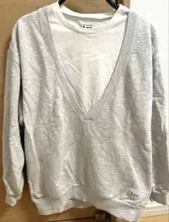 【Lee】リートレーナー　グレー Vネックトレーナー Mサイズ　長袖　スウェット