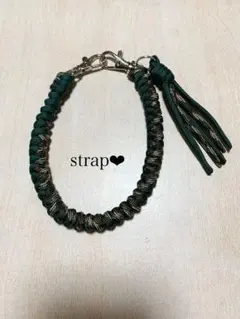 パラコード　ストラップ