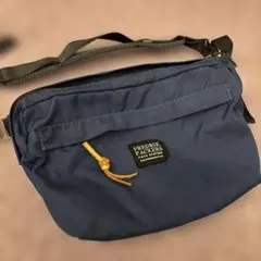 FREDRIK PACKERS ボディバッグ ネイビー