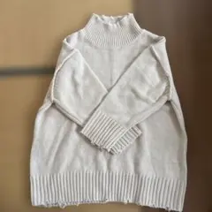 イング　タートルネックセーター M