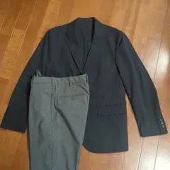 ユニクロ小学校卒業式フォーマルジャケットとパンツセット160cm