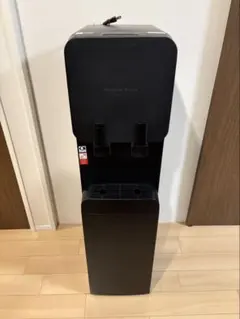 CLYTIA 温水冷水　ディスペンサー 黒　ウォーターサーバー CLYTIA 温水冷水 ディスペンサー 黒 ウォーターサーバー - メルカリ