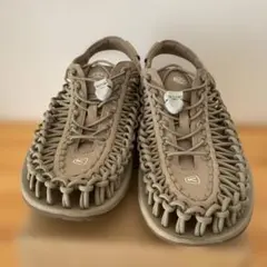 Item thumbnail for item de975f8d-ca48-4ca1-b731-974cb157b88c