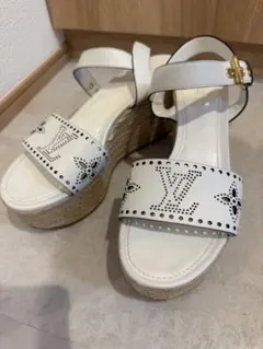 Louis Vuitton パンチングレザー ウェッジサンダルのサムネイル