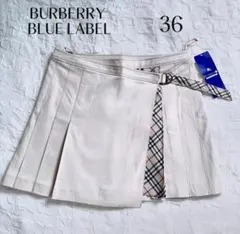 BURBERRY BLUE LABEL Unused Pleated skirt