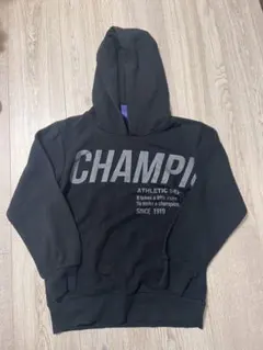チャンピオン　薄手　パーカー