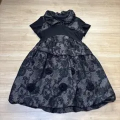 レースフラワーモチーフ半袖ワンピース M-L