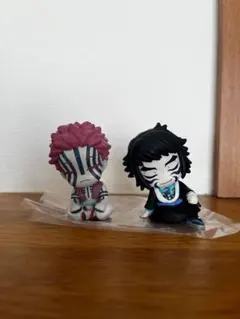 鬼滅の刃　猗窩座　獪岳　カプセルトイ