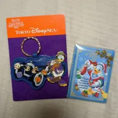 【新品】Disney　ディズニー　ドナルド　キーホルダー&メモ帳セット