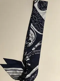 エルメス ツイリー アマゾンの祭典 バンダナ柄 ネイビー×ホワイト
