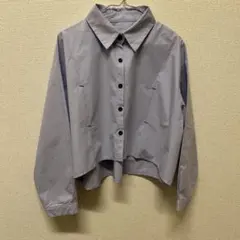 ライトブルー 長袖シャツ ショート丈