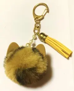【24時間以内に発送】モフモフ♡ネコファー　バッグチャーム♪ ハンドメイド