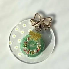 ハンドメイドレジンシェイカーキーホルダー　クリスマス