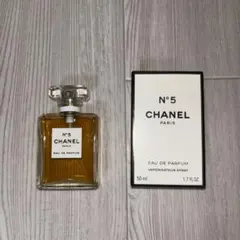 CHANEL N°5 オードゥ パルファム 50mlのサムネイル
