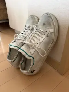 LACOSTE スニーカー ホワイト