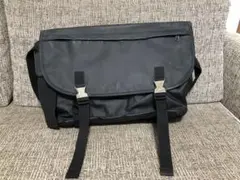 AMERICAN RAG CIE メッセンジャーバッグのサムネイル